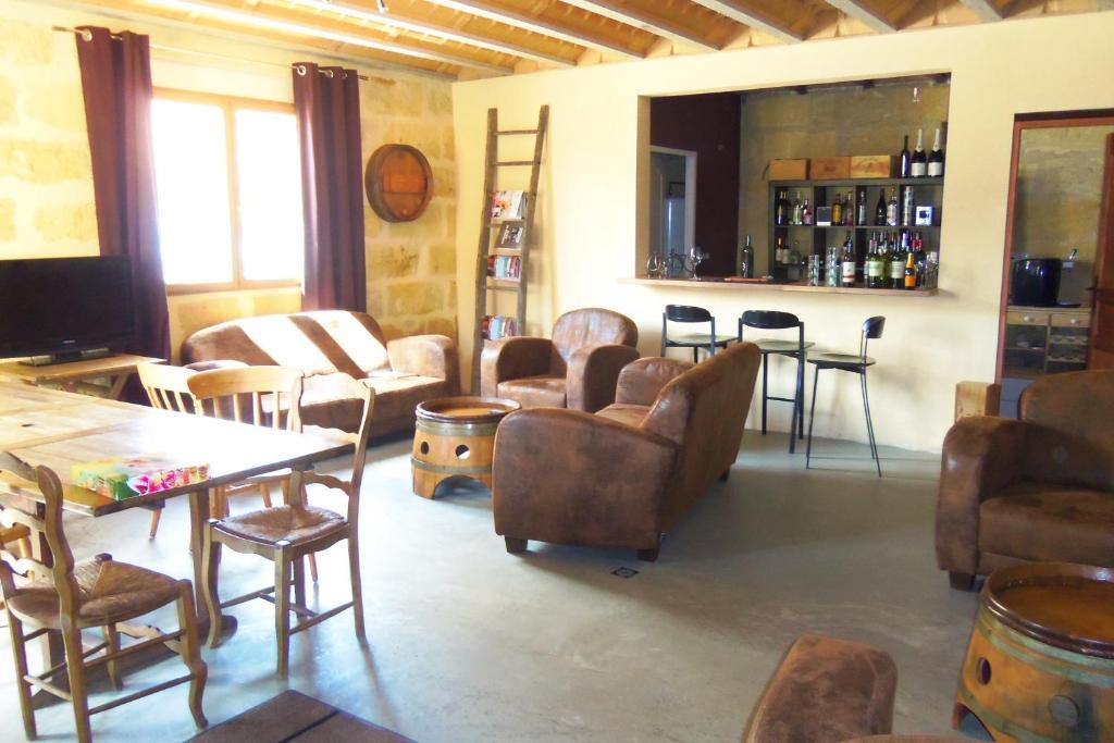 La Petite Madeleine Hotel Castillon-la-Bataille Eksteriør billede
